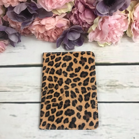 Vegan Leather Leopard Passport Cover Holder Case - Picture 2 of 8
